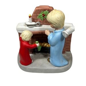 Christmas Angel Fireplace Scene Figurine‎ Ceramic Christmas Decor